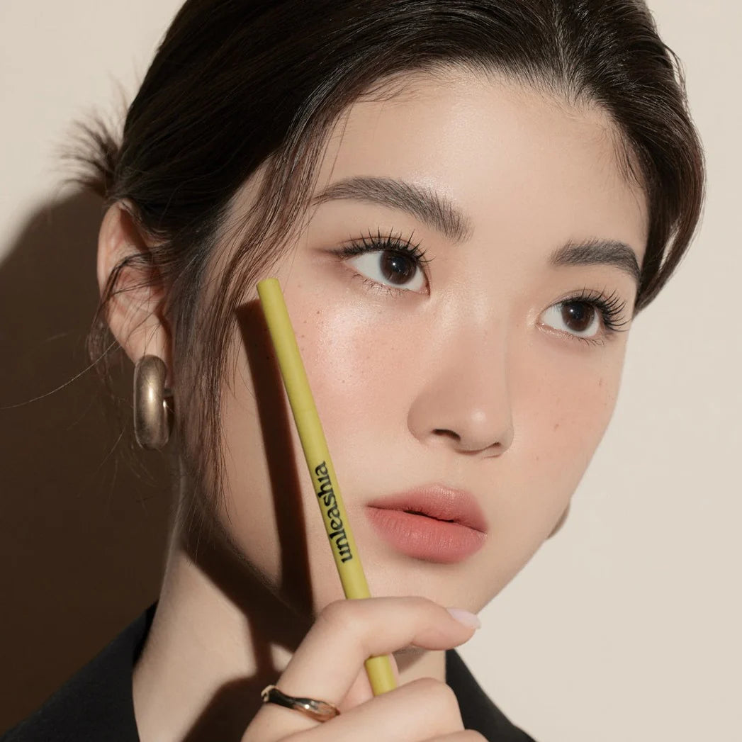 Unleashia Shaper Defining Eyebrow Pencil