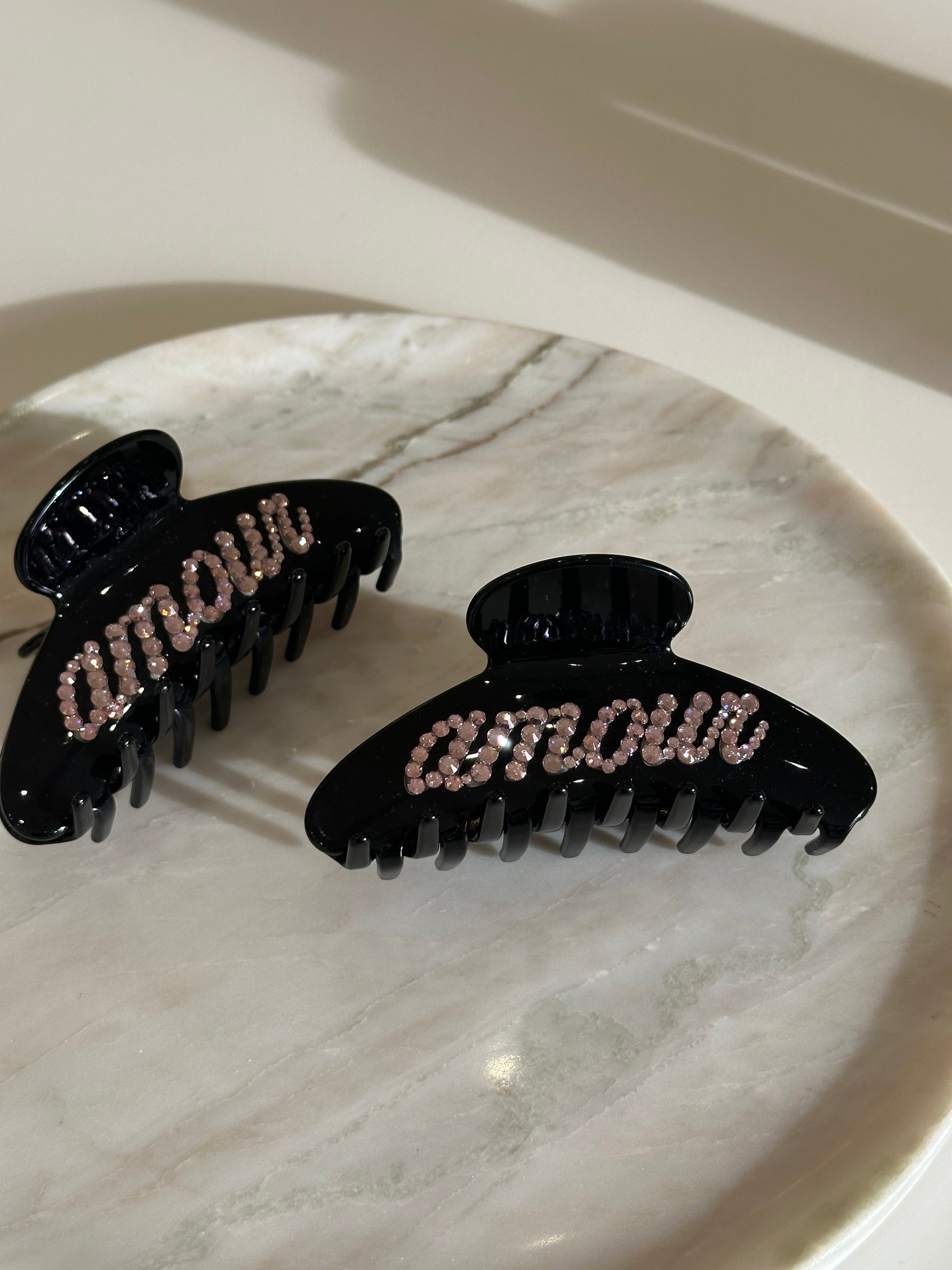 AMOUR Limited Edition Hair Clip