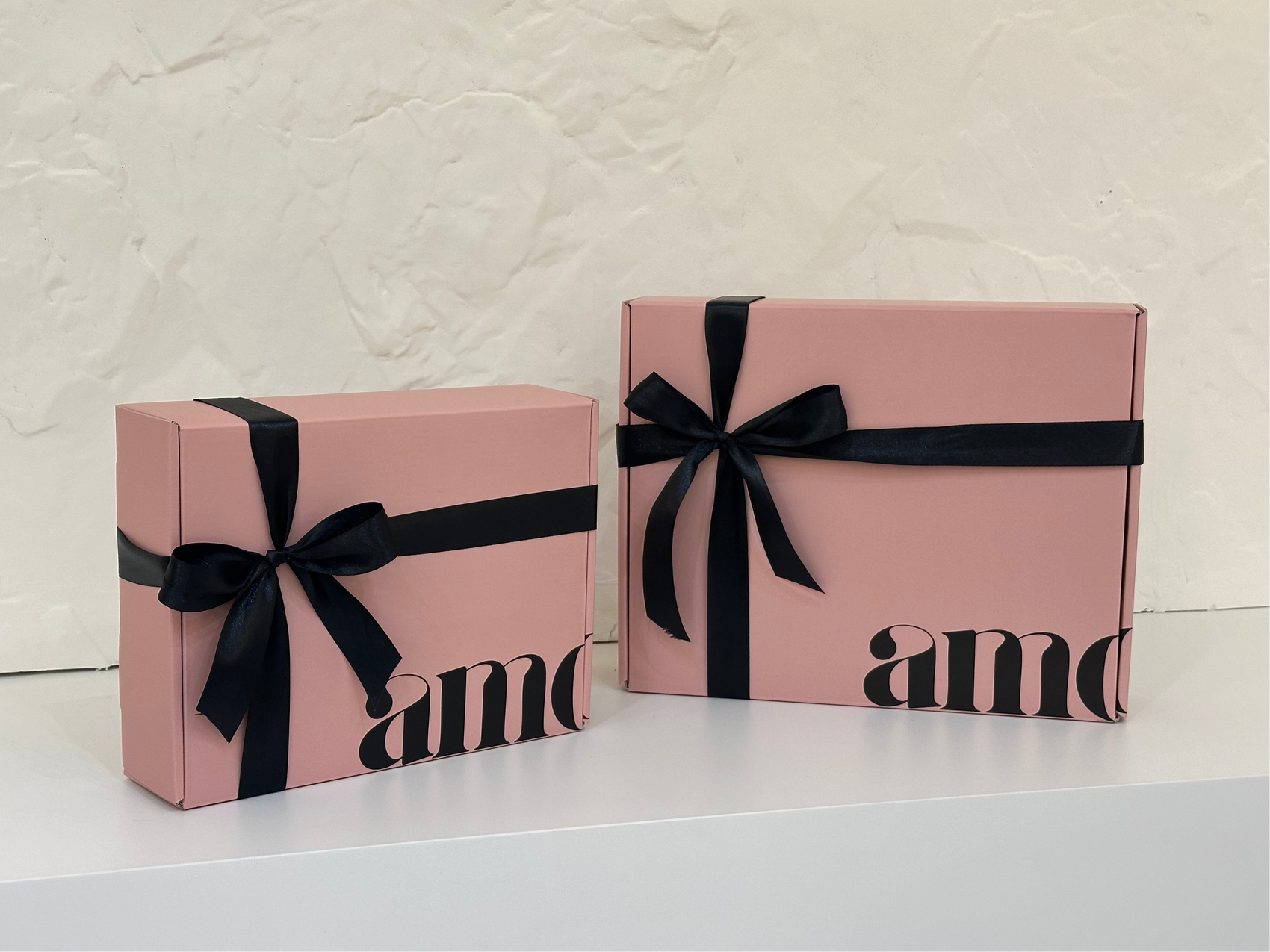 AMOUR Gift Wrapping