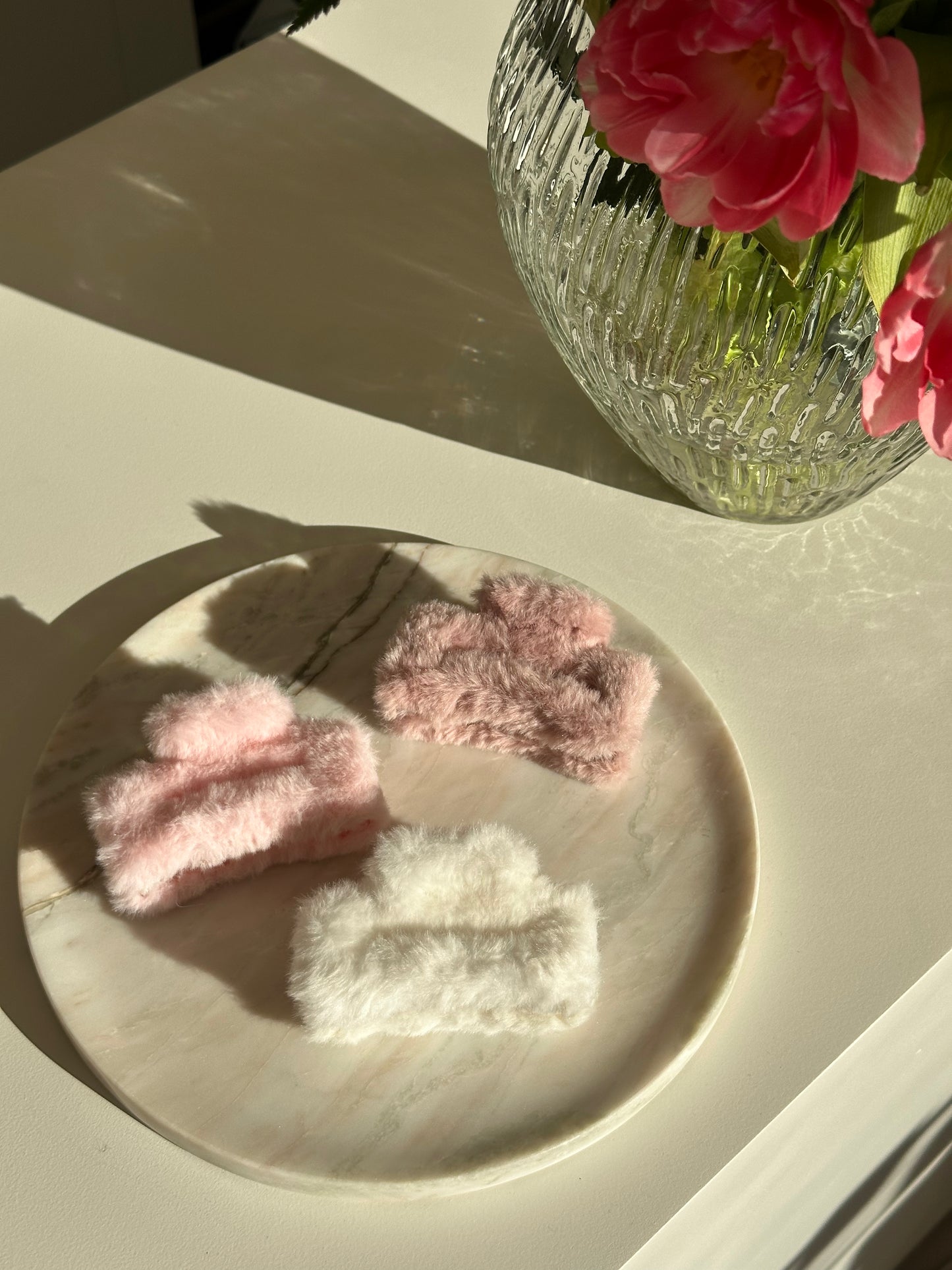 AMOUR Fluffy Bunny Hair Clip