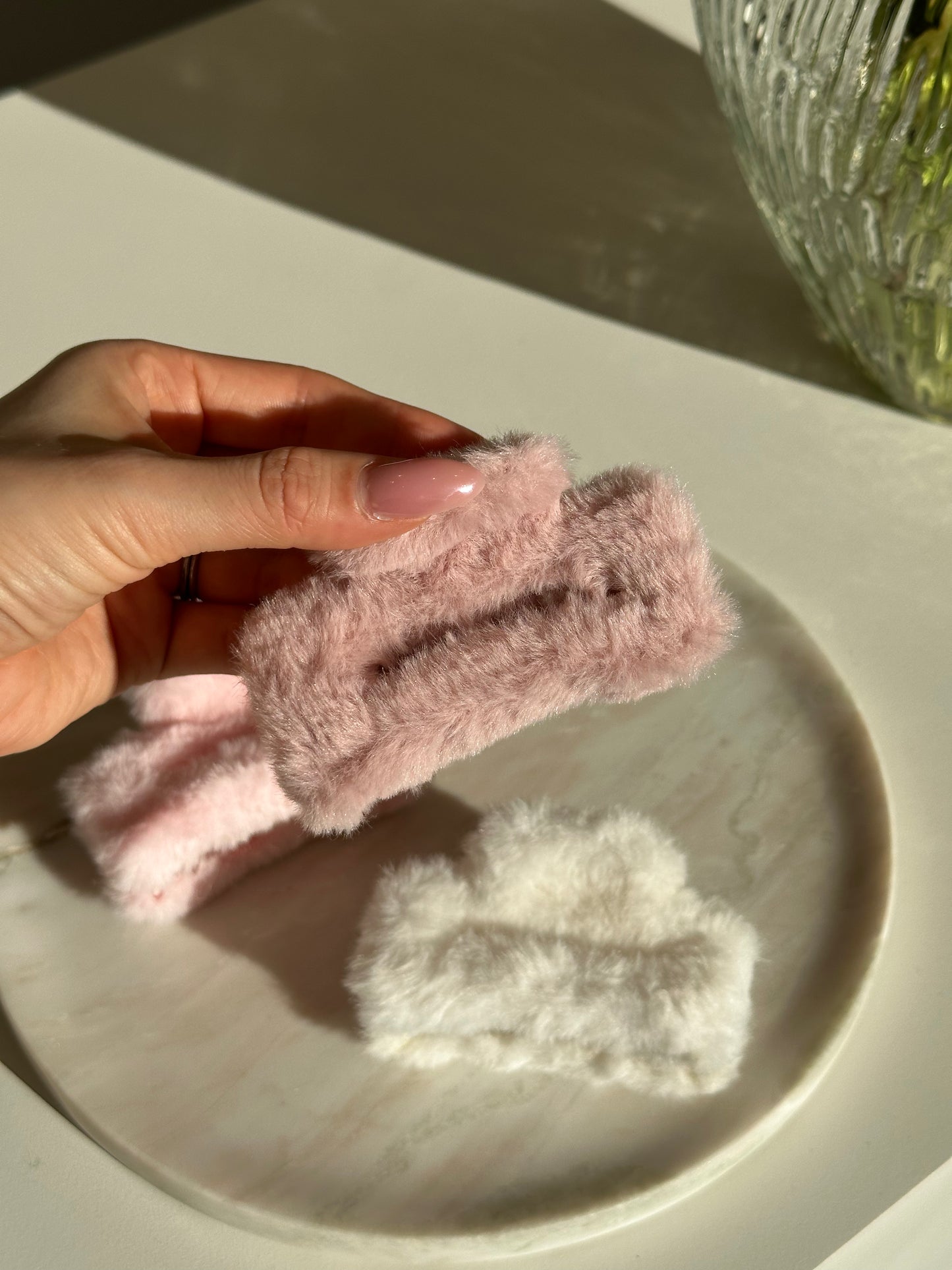 AMOUR Fluffy Bunny Hair Clip