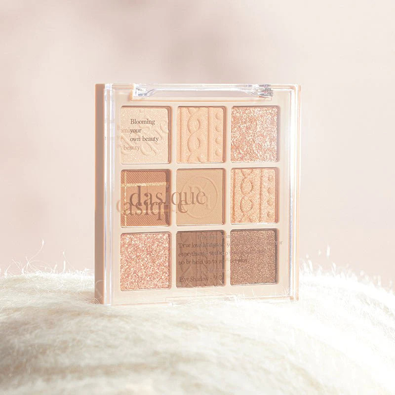 Dasique Eyeshadow Palette 15 Beige Knit