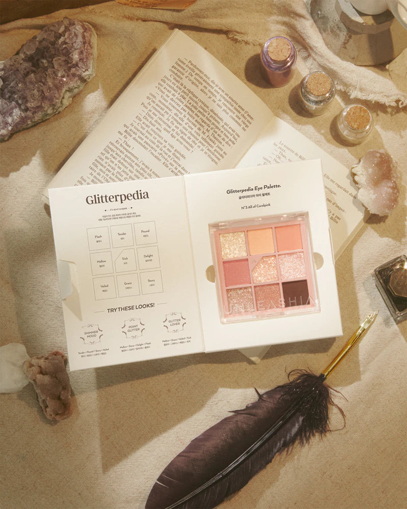 UNLEASHIA Glitterpedia Eye Palette