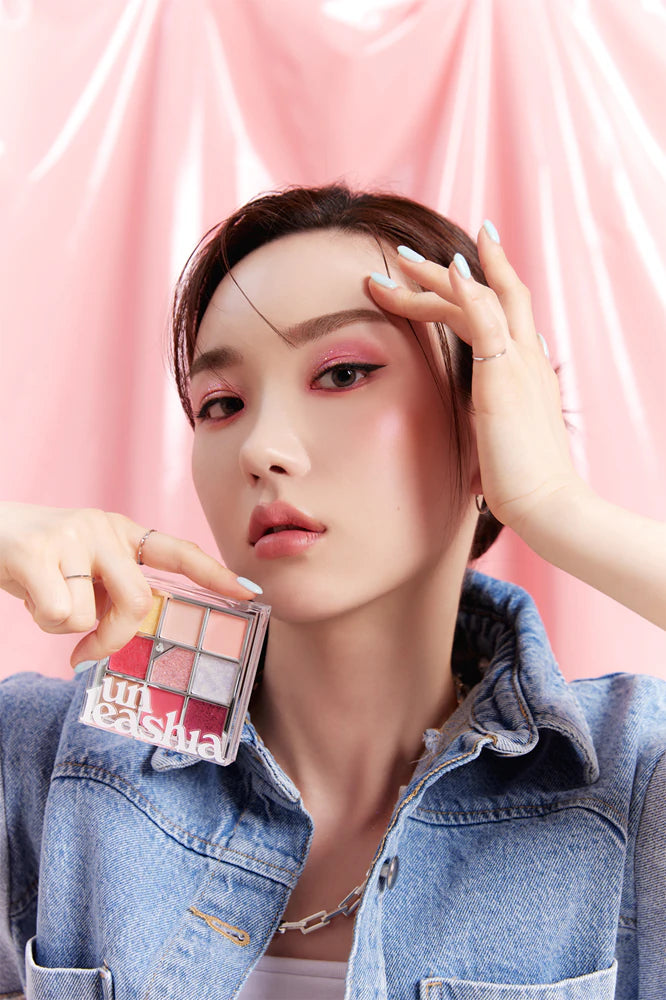 UNLEASHIA Glitterpedia Eye Palette